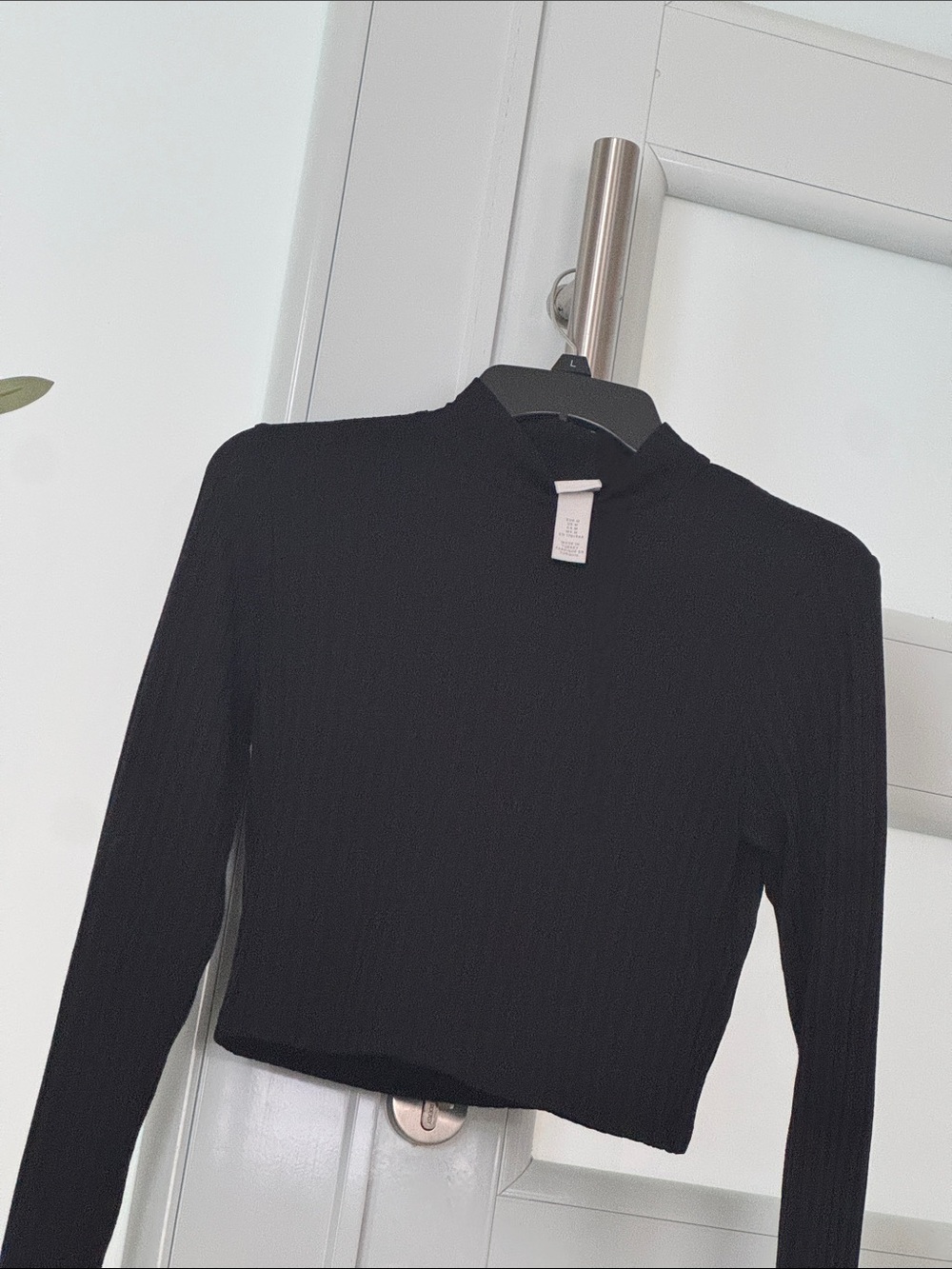 Black Long-Sleeve Mock Neck Ribbed Top - Women